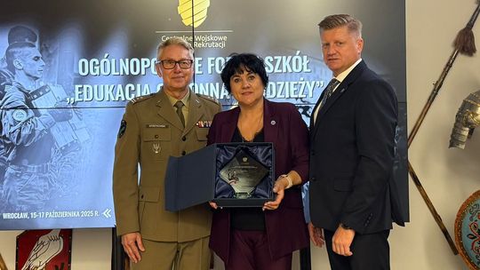 Forum „Edukacja Obronna Młodzieży” we Wrocławiu: ZSP nr 1 Tomaszów 2. miejsce, odznaczenia