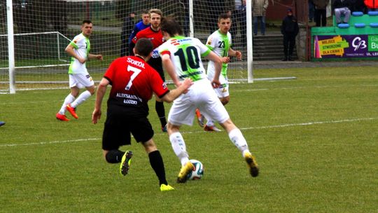(FOTO) Podział punktów na Nowowiejskiej