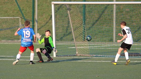 (FOTO) UKS Mazovia rywalizowała z GKS Bełchatów