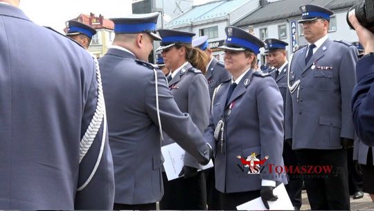 /FOTO &amp; VIDEO/ W Tomaszowie świętowali policjanci z całego województwa