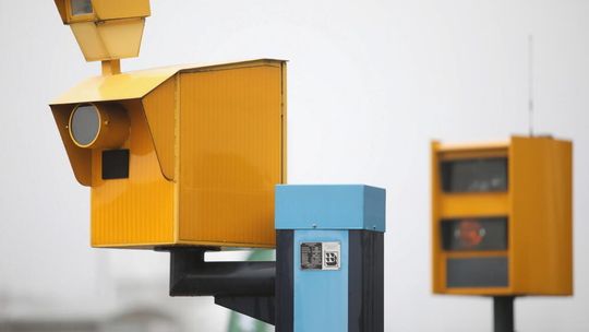 Fotoradary w I półroczu 2025 r. zarejestrowały ponad 324 tys. przekroczeń prędkości