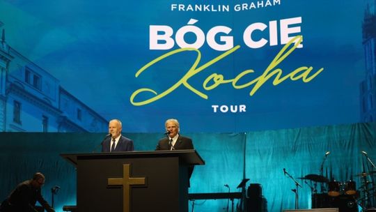 Franklin Graham i Samaritan's Purse dostarczyło pomoc o wartości 1 mld zł dla 10 mln Ukraińców