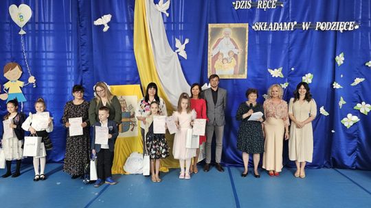 Gala Finałowa XIV Powiatowego Konkursu "Dla Ciebie, Mamo..." w SP12