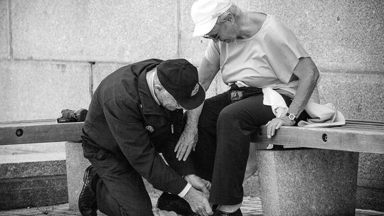 Geriatria – priorytetowa, ale tylko na papierze