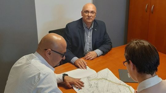 Gmina Ujazd pozyskała kolejne środki na infrastrukturę drogową