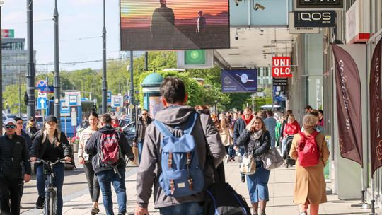 GUS: w 2023 r. liczba ludności Polski wyniosła 37 mln 637 tys. osób