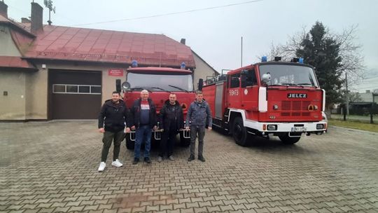 Gwiazdkowy prezent dla strażaków z OSP Tomaszów