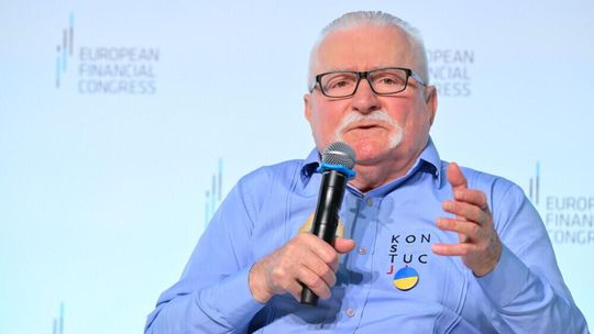 Historyk: Wałęsa jest traktowany jak tarcza strzelnicza, a to żywa postać ze skomplikowaną biografią