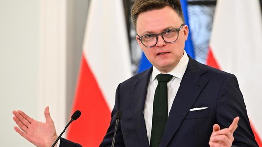Hołownia: pierwszym krokiem ws. aborcji powinien być powrót do status quo sprzed wyroku TK