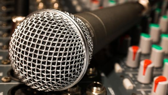 Idź śladami Tomasza Kumka i zostań spikerem