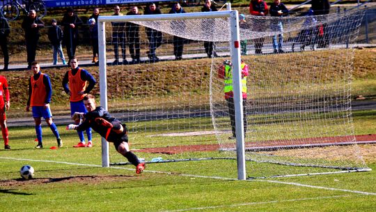III liga: Trudna przeprawa