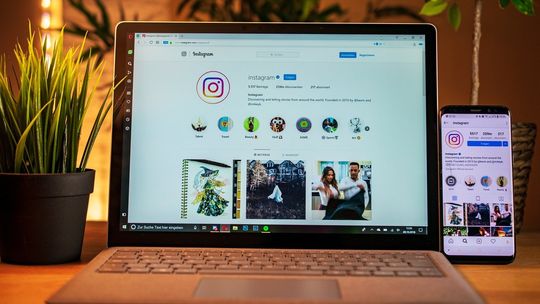 Influencerzy na cenzurowanym