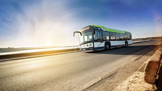 Interaktywne wyszukiwanie połączeń komunikacji miejskiej