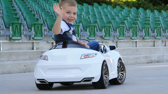 ITS: kierowcy samochodów osobowych o stażu do 2 lat są grupą, która najczęściej powoduje wypadki