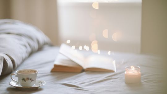 Jak stworzyć przytulny klimat w domu bez wielkiego remontu: proste kroki, które robią efekt „wow” na co dzień