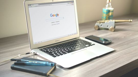 Jak wybrać agencję Google Ads dla swojego biznesu online?