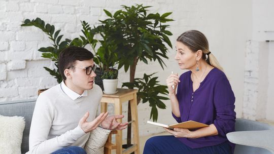 Jak znaleźć odpowiedniego psychoterapeutę dla siebie?