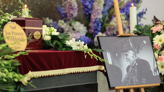 Jan Ptaszyn Wróblewski spoczął na Powązkach Wojskowych