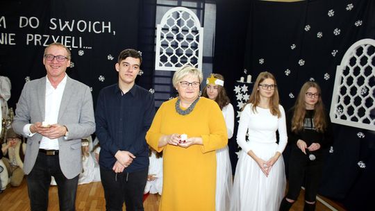 Jasełka w Szkole Podstawowej nr 3 w Tomaszowie  Maz.