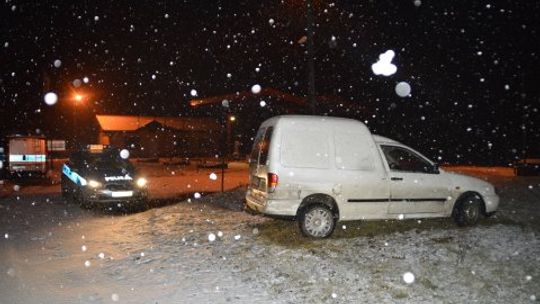 Jechał z trzema... promilami, ale bez uprawnień