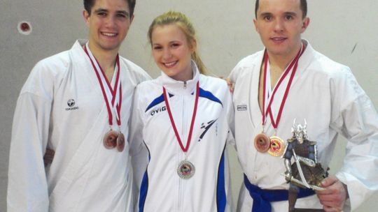 Karatecy na podium
