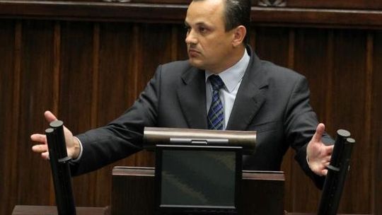 Kasy skasują małą przedsiębiorczość... odmiennego zdania jest minister od podatków