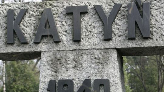 Katyń ziemia przeklęta