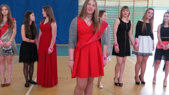 Każdy uczeń „czwórki” był radosny, gdy nadeszło święto wiosny!