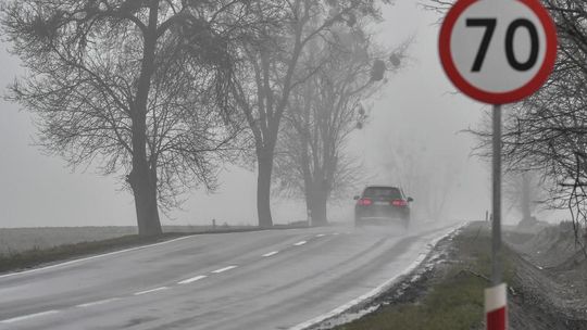 KGP: wolniejsza jazda wymuszona wysokimi karami przynosi efekty - mniej śmiertelnych wypadków