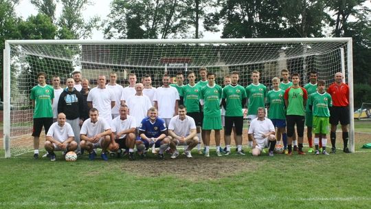 Kibice vs. Lechia: Piękny gol Darka Bali dał nadzieję kibicom