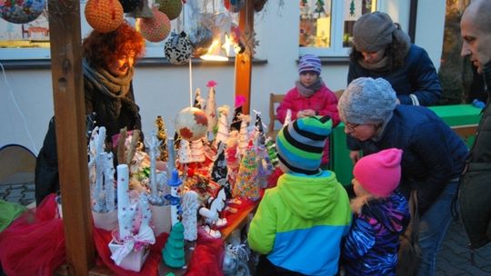 Kiermasz świąteczno- noworoczny w „emdeku”