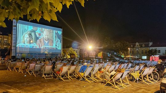 Kinem na leżakach pożegnamy Letnią Scenę Artystyczną