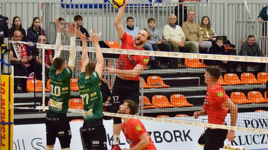 KKS Mickiewicz Kluczbork - Lechia Tomaszów Mazowiecki 3:1