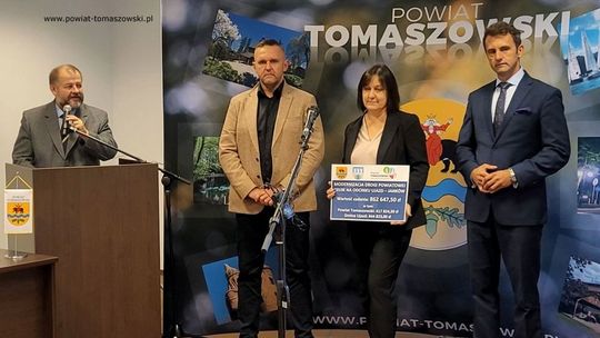 Kolejna droga w gminie Ujazd do modernizacji