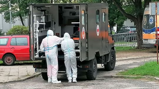 Kolejne dwie szkoły z koronawirusem