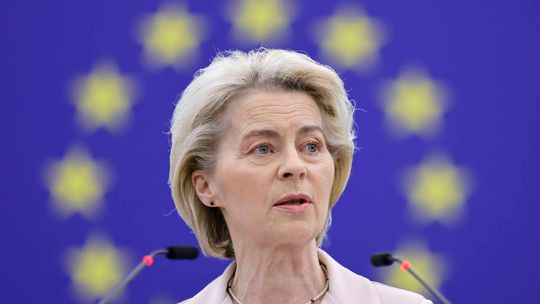 Komisja Europejska zakończy procedurę z art. 7. przeciwko Polsce