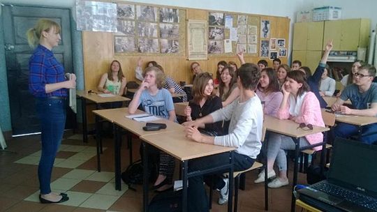 Koniec z profilowaniem klas w liceach. Więcej historii i wycieczek do miejsc pamięci