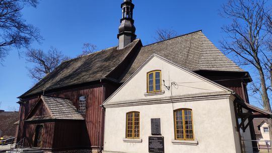 Kościół parafialny pw. św. św. Filipa i Jakuba w Skomlinie