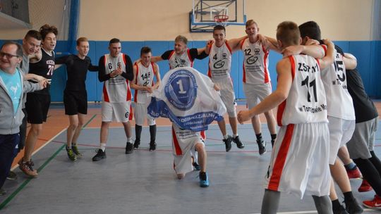 Koszykarze Mechanika Mistrzami Powiatu