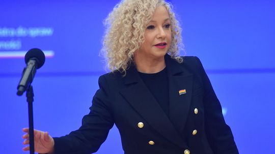 Kotula: tam, gdzie w samorządzie będzie rządziła Lewica, nie będzie klauzuli sumienia