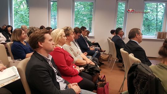 "Krajowy Fundusz szkoleniowy – inwestycja w kadry" - konferencja Powiatowego Urzędu Pracy