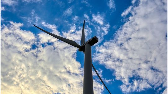 Kryzys energetyczny w Europie przyspieszył zieloną transformację o co najmniej kilka lat