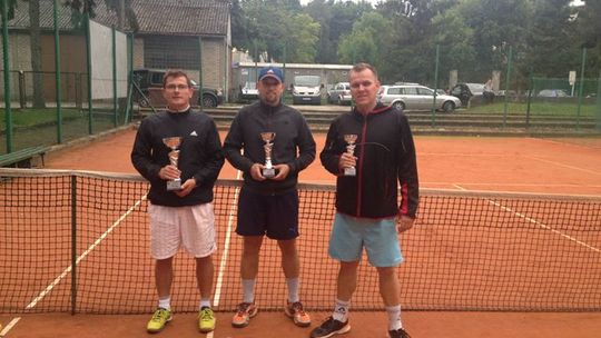 Krzysztof Wieteska zwycięzcą Turnieju Tenisowego ARTOM CUP