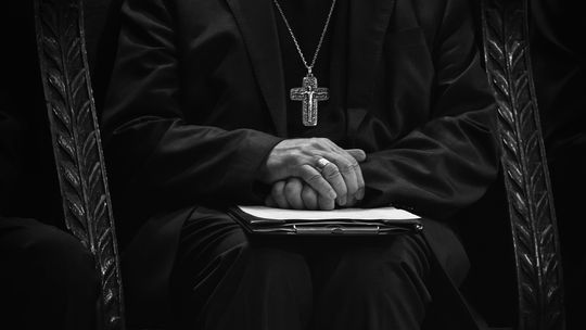 Ksiądz nieprawomocnie skazany m.in. za molestowanie seksualne małoletniego