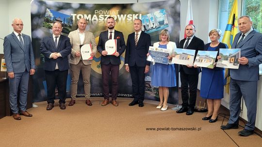 Kto zatrzyma powiatową rozrzutność?