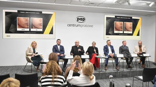 Laseroterapia skutecznie wspomaga farmakologię w leczeniu chorób skóry