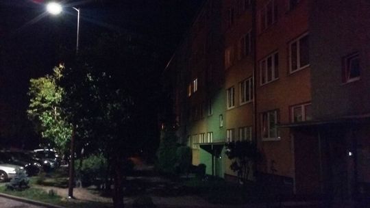 Latarniami prosto w okna