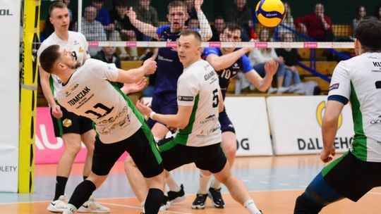 Lechia zwycięska na własnym parkiecie 
