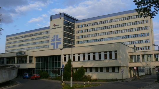 Łódź/ Szpital Kopernika rozpoczął operacje raka jelita robotem da Vinci