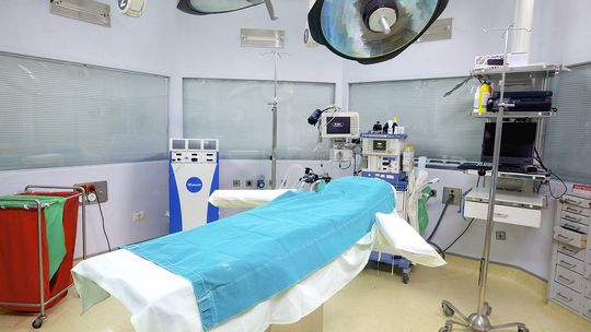 Łódź/ W Centrum Zdrowia Matki Polki przeprowadzono innowacyjną operację raka piersi